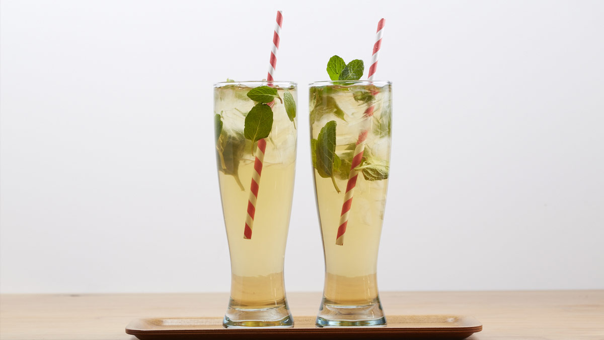 Iced tea with mint leaves